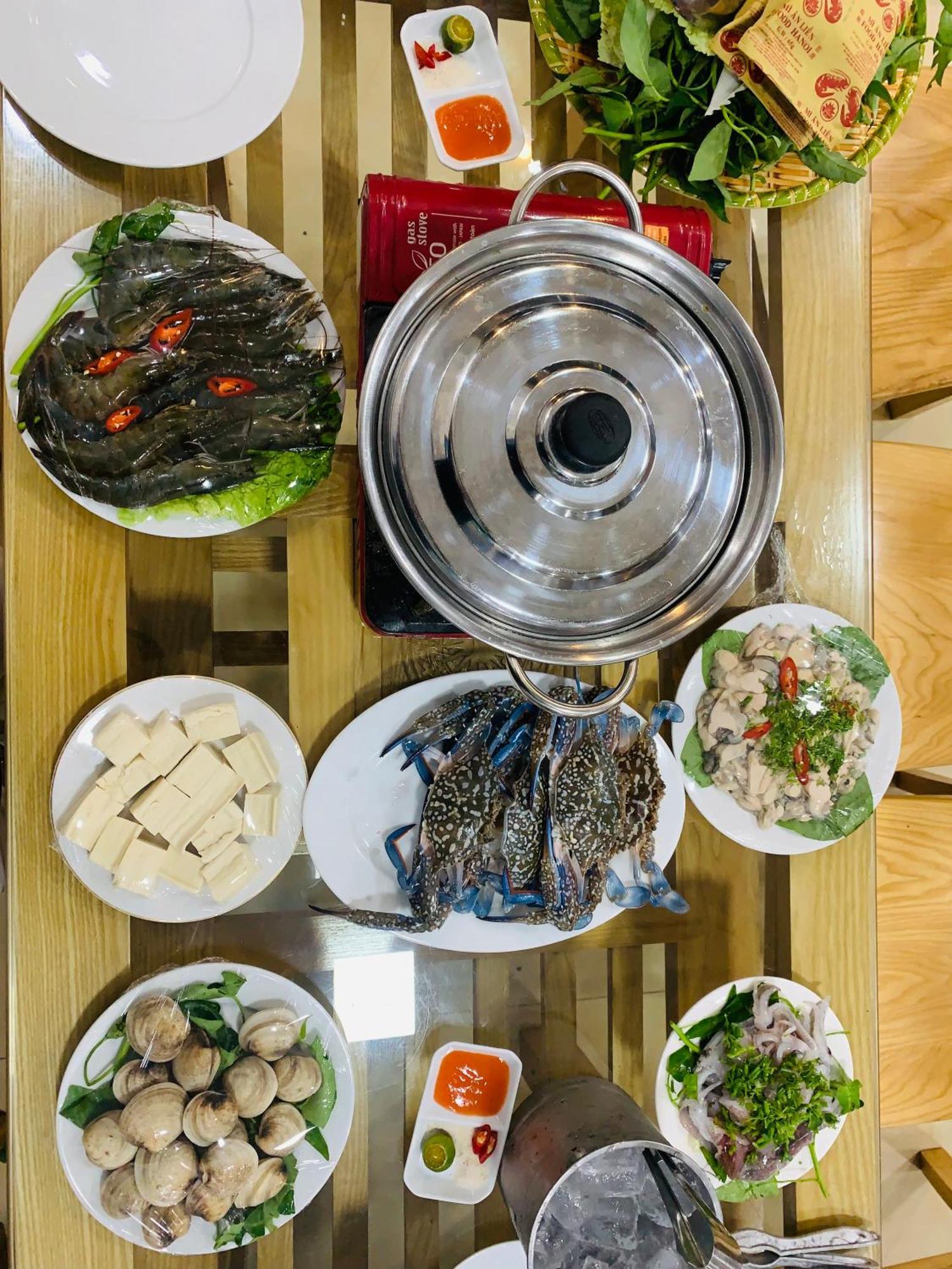 Tung Quang Hotel Dong Khe Sau Extérieur photo