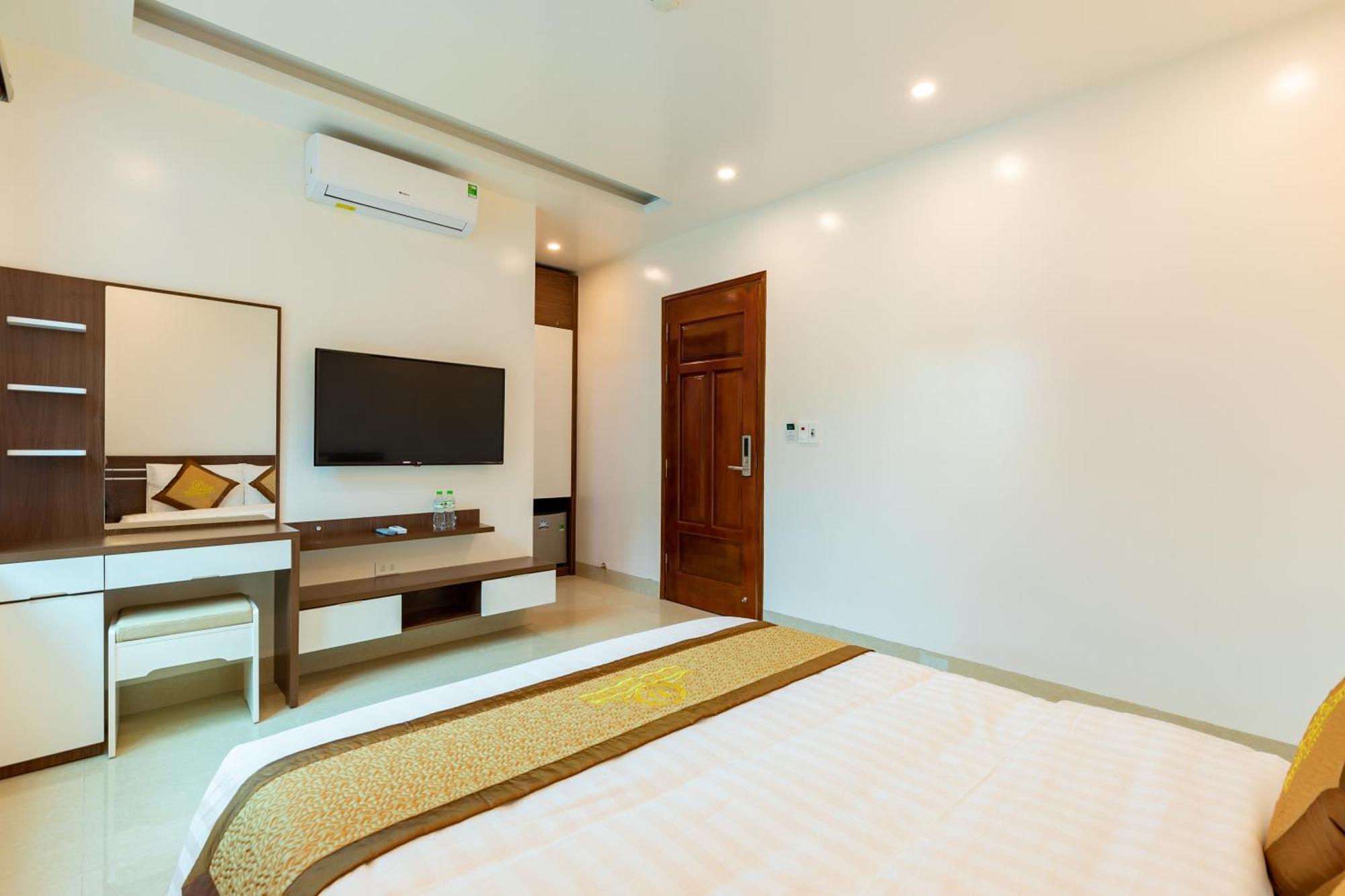 Tung Quang Hotel Dong Khe Sau Extérieur photo